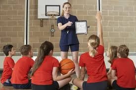 棋牌室的“烟火气”：浅谈中式博弈社交的地域文化。（从棋牌室的烟火气看中国式博弈社交的地域文化）